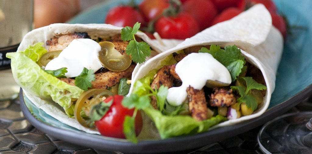 Chipotle chicken fajitas & texas corn salsa
