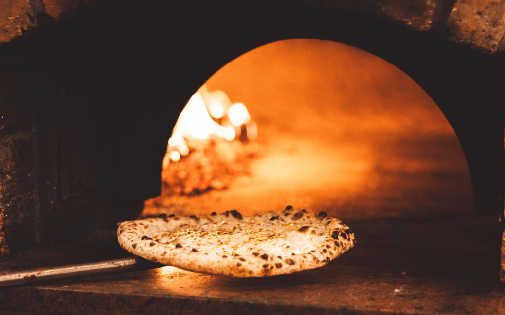 Tomatsås napolitansk pizza