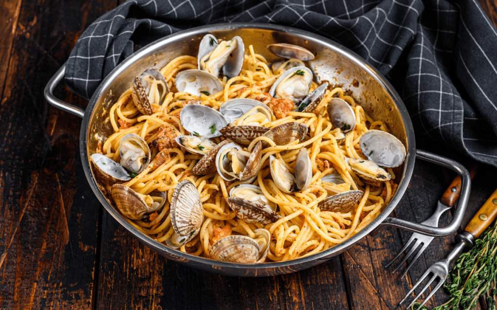 Pasta vongole med färska eller frysta musslor