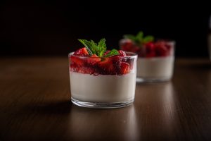 jordgubbspannacotta