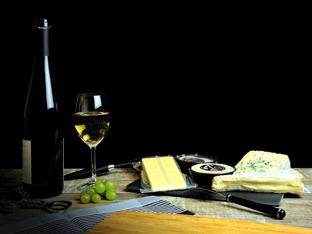 Vitt vin till ost