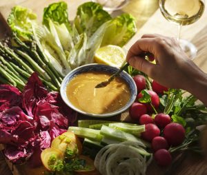 Bild: Bagna cauda – varm sardell- och smördipp